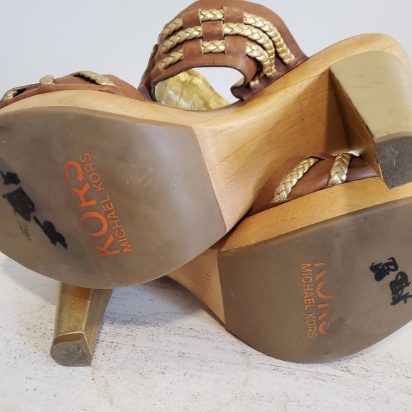 MICHAEL KORS BROWN LEATHER SANDALS WOODEN HEEL PLATFORM Size 9.5 - Picture 10 of 10